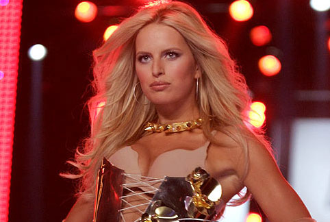 Sugar Shout Out: VS Model Karolina's Guilty Pleasure