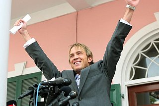 Condensed Sugar: Larry Birkhead Gets Custody