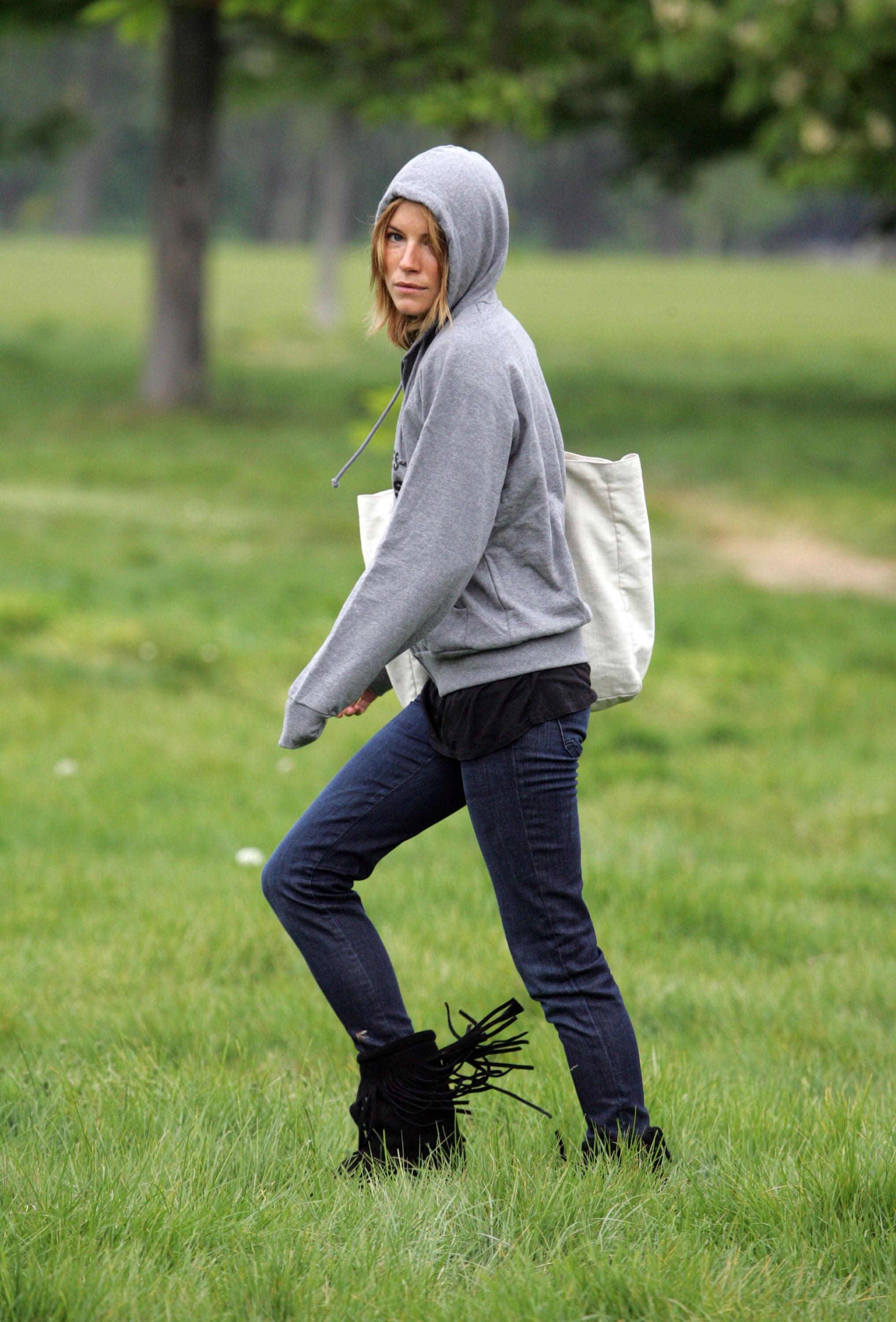 sienna_miller_14_wenn1285909 sienna_miller_14_wenn1285909