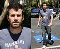 Ben Affleck Left His Razor In Hawaii