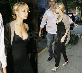 Nicole's Showing Off Her Baby Body
