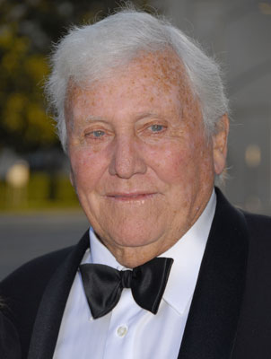 Sugar Bits - Merv Griffin Passes Away
