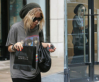 Mary-Kate Is Working, Not Shopping, Obviously