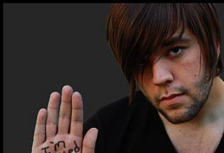 Emo Dude Wants To Tell You Something