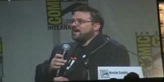 Kevin Smith Tells Off A "Fan"