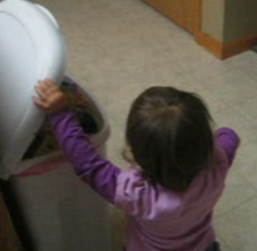 Baby Feeds Dog Spaghetti Out of the Trash