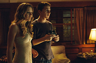 Disturbia: Shia LaBeouf Shines in Capable Thriller