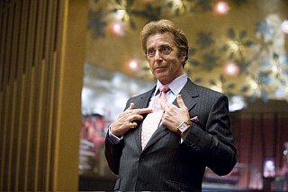 Ocean's Thirteen Swindles Pirates Out of No. 1 Spot