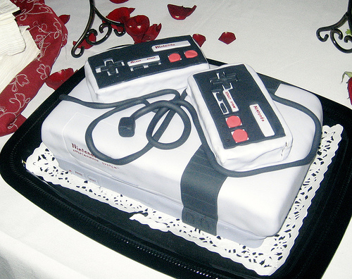 Trend: Geeky Wedding Cakes