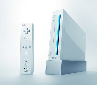 Baby Thinks Wii Is Pretty Funny
