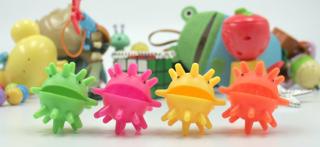 Geek Gear: Wrap Your Headphones Around Tetran