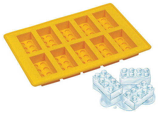 Lego Ice Cube Tray: Totally Geeky or Geek Chic?