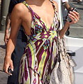 Match The Celeb With The Cell Phone 