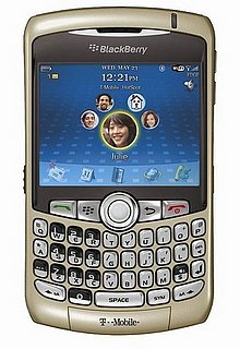 BlackBerry Curve 8320 In T-Mobile Stores Soon