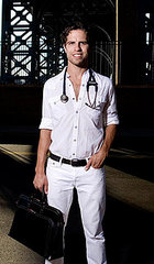 Geeksugar Chats with Modern Day Doc Jay Parkinson