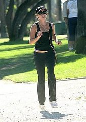 Reese Hasn't Updated Her Headphones Since the 90s Reese Hasn't Updated Her Headphones Since the 90s