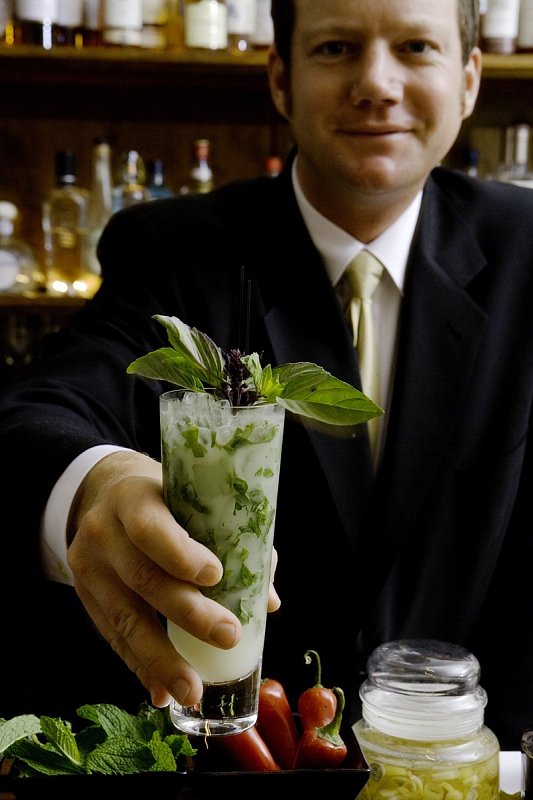 Happy Hour: PomIranian