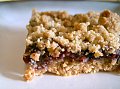 Yummy Link: Berry Oatmeal Crumble Bars