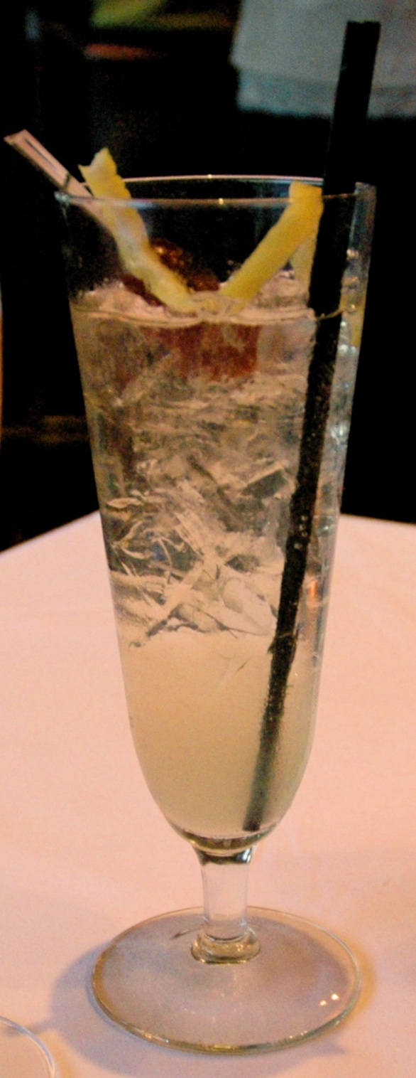 Happy Hour: French 75 Happy Hour: French 75