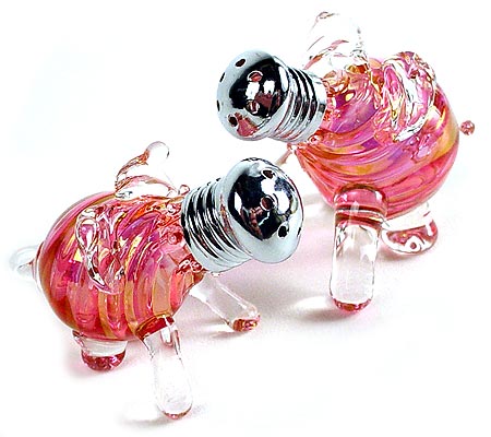 Glass Pig Salt and Pepper Shakers: Love It Or Hate It?