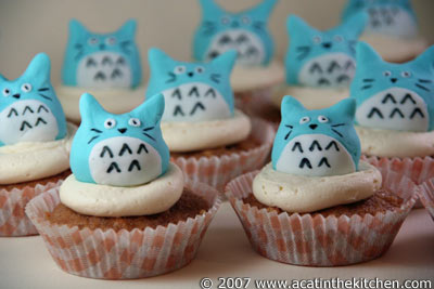 Cupcake of the Week: My Edible Neighbor Totoro Cupcake of the Week: My Edible Neighbor Totoro