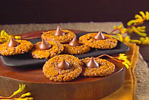 Orange and Black Treat: Witch Hat Cookies