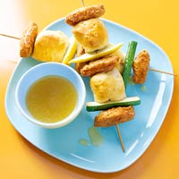 Fast & Easy Dinner: Chicken and Biscuit Kabobs Fast & Easy Dinner: Chicken and Biscuit Kabobs
