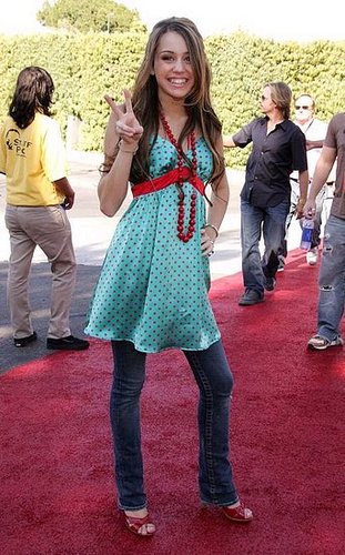 LOVE IT OR HATE IT: MILEY CYRUS PART 9