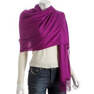 Kashmere cashmere fringe wrap in violet