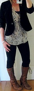 Look Of The Day: Cool Mom School Concert Outfit