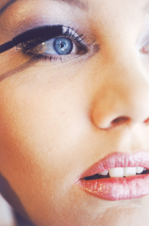 Do You Use Your Mascara Past the Expiration Date?