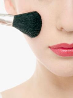 BellaSugar's Guide To The Best Blushers For Your Skin Tone