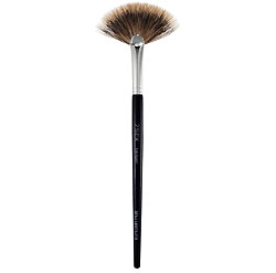Makeup Brush Hair Types, Part VI: Badger