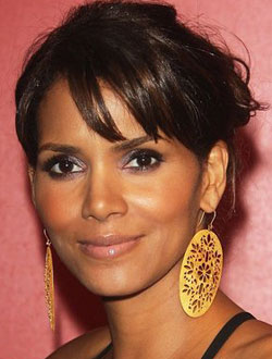 Beautiful Bangs for Your Face Shape, Part III: Oval 