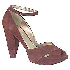 Nine West Aventura