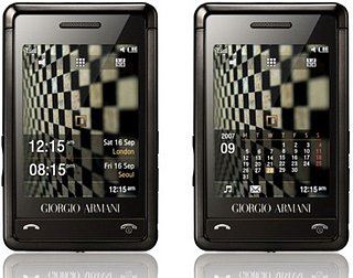 Closer Look: Samsung's Armani Phone