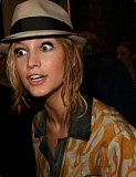 Ashlee Simpson candids!