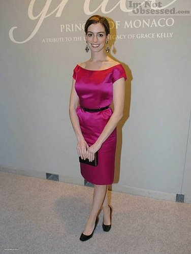 Anne Hathaway Love or Hate her dress