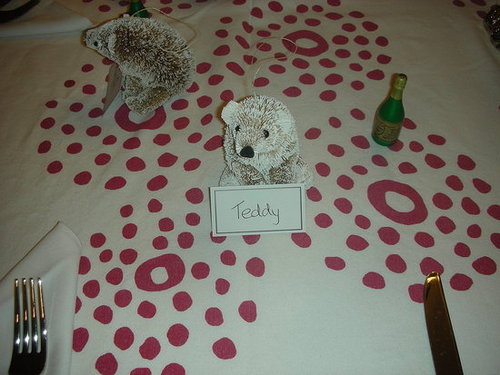 DIY: Easy Ornament Place Cards