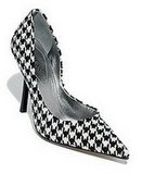 Rate it! GUESS "Carrie" Pumps