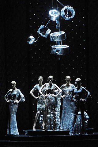 Milan Fashion Week, Fall 2007: Dolce & Gabbana