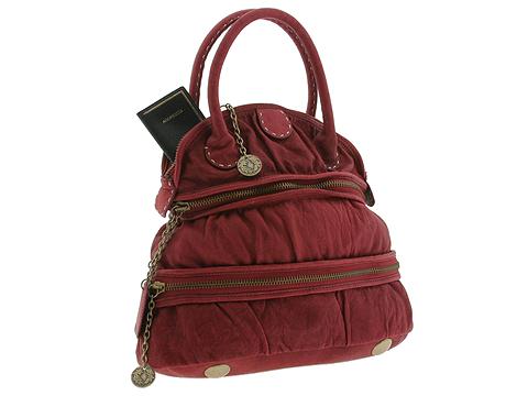 Lady in Red: Fabulous Red Handbags