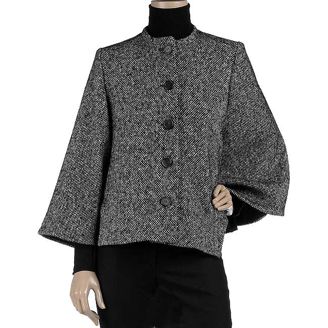 Trend Alert: Short Capes Trend Alert: Short Capes