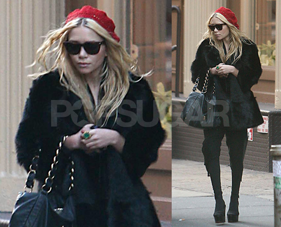 Olsen In New York During Fashion Week, Cunningly Devises Ploy to Avoid all Event Photographers
