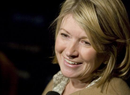 Martha Dishes Dirty Details to Howard