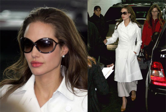 Angelina and Brad Deny Wedding Plans