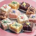 Petit Four